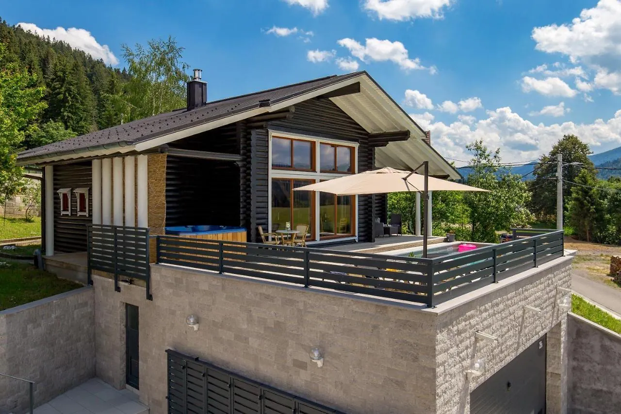 Holiday House Abies رافنا غورا كرواتيا