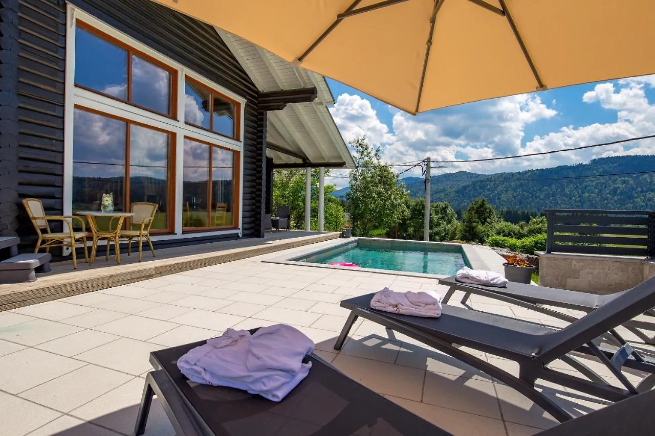 فيلة Holiday House Abies رافنا غورا كرواتيا