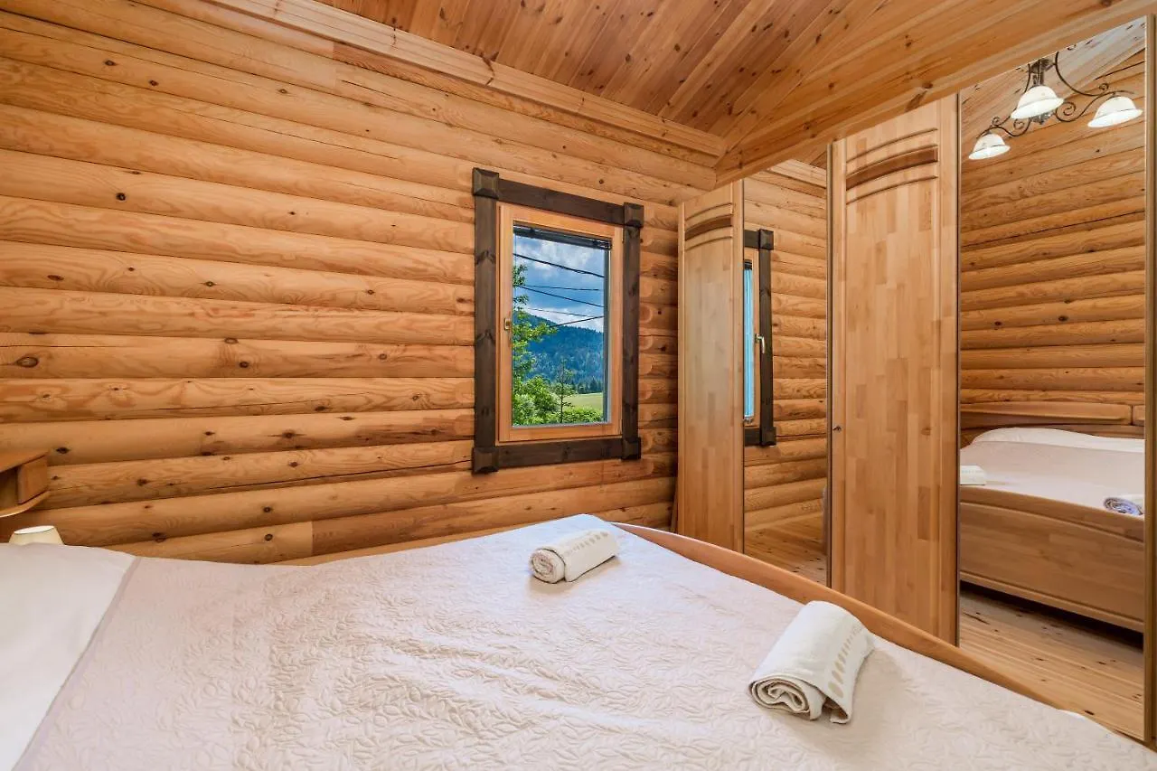 فيلة Holiday House Abies رافنا غورا